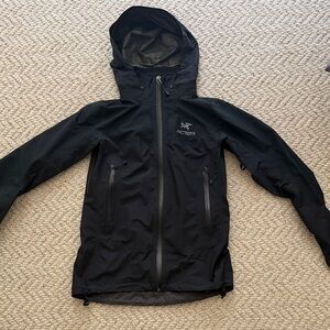 Arc’teryx Women’s GoreTex Shell